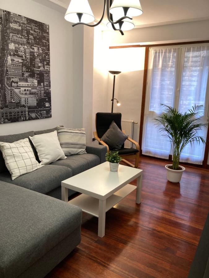 Angeles Sorazu - Ongi Etorri Apartamento Zumaia Exterior foto