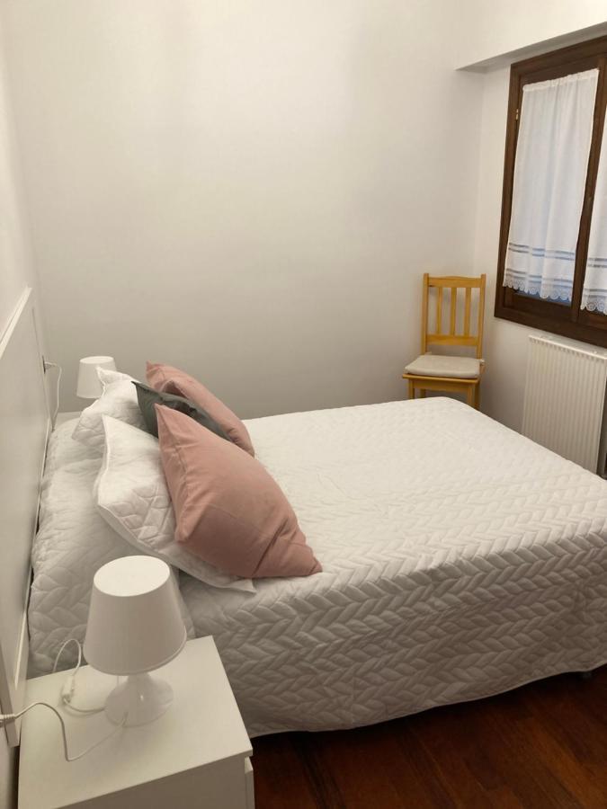 Angeles Sorazu - Ongi Etorri Apartamento Zumaia Exterior foto